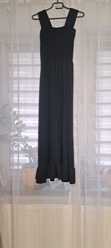 Zdjęcie oferty: Czarna długa sukienka 