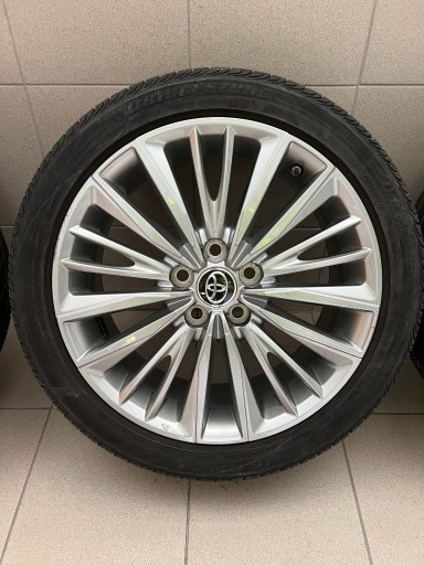 Zdjęcie oferty: KOŁA FELGI TOYOTA 4szt 7,5x18 ET45 5x114,3 HL49311