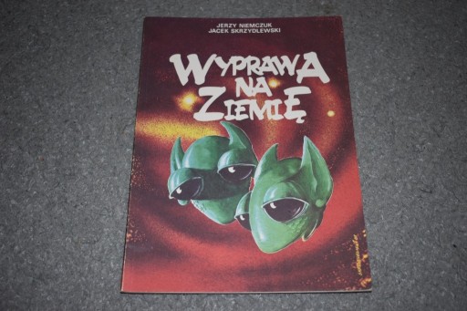 Zdjęcie oferty: Wyprawa Na Ziemię komiks PRL dla dzieci BDB