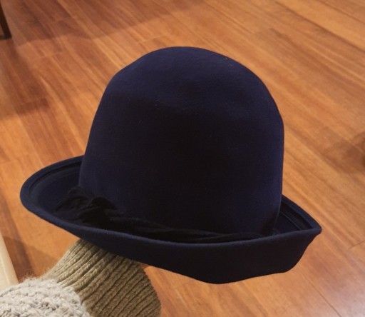 Zdjęcie oferty: kapelusz damski granatowy Mayser Modell