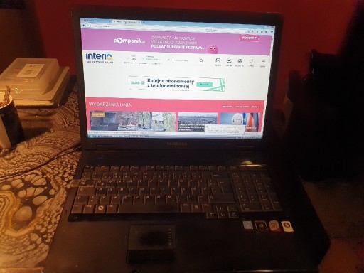 Zdjęcie oferty: Laptop samsung np-r700 17"