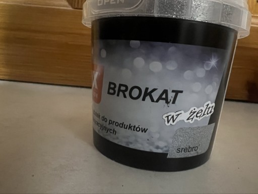 Zdjęcie oferty: Brokat w żelu 200g Srebro Fox Dekorator