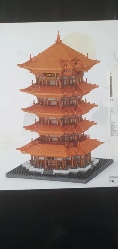 Zdjęcie oferty: Mini klocki, Żółta wieża, prawie 5 tys elementów