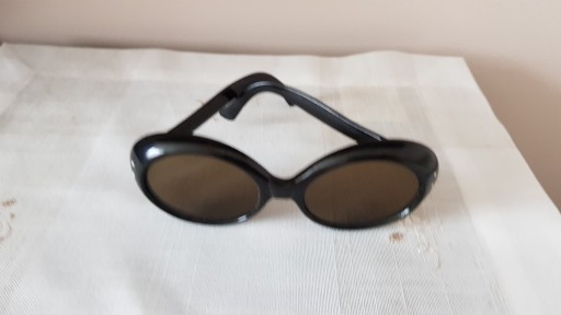 Zdjęcie oferty: OKULARY PRZECIWSŁONECZNE RETRO VINTAGE