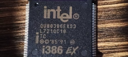 Zdjęcie oferty: intel i386 EX QU80386EX