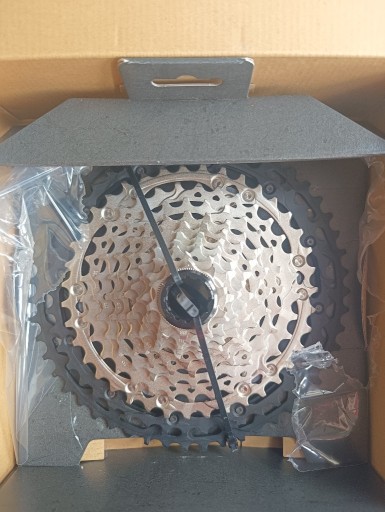 Zdjęcie oferty: Shimano Deore XT kaseta 12s + przerzutka RD-M8100  NOWY komplet