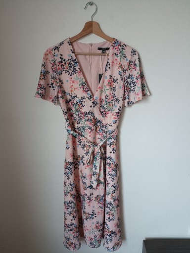 Zdjęcie oferty: Esprit outlet sukienka w kwiatki pudrowa wiązana