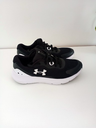 Zdjęcie oferty: Buty do biegania Under Armour UA W Surge 3