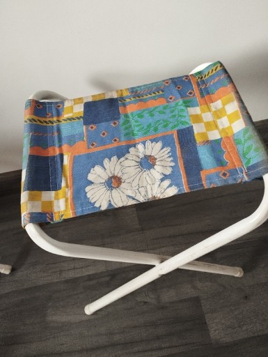 Zdjęcie oferty: Krzesełko solidne turystyczne rozkładane 