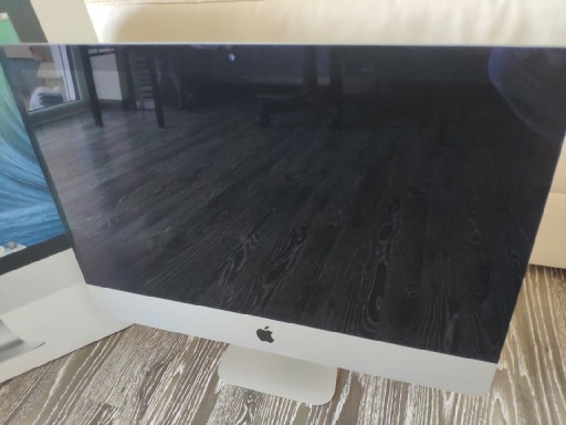 Zdjęcie oferty: iMac 21,5 2015 i5 SSD480GB+ Magic keyboard mouse