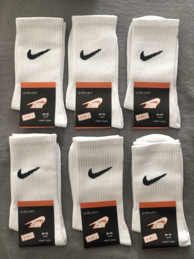 Zdjęcie oferty: Skarpety Nike białe 6 par wysokie rozmiar 41-45