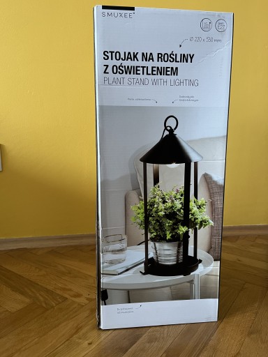 Zdjęcie oferty: Stojak z oświetlaniem na roślinę smukke 