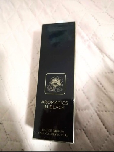 Zdjęcie oferty: EDP Clinique Aromatics in black