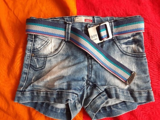Zdjęcie oferty: Krótkie jeansowe spodenki chłoiec 122-128