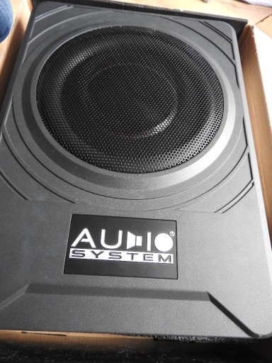 Zdjęcie oferty: Subwoofer Audio System US08 ACTIVE 200 W 12V