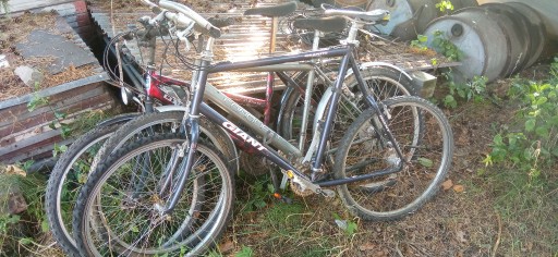 Zdjęcie oferty: trzy rowery na części, rower górski