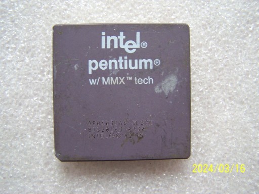 Zdjęcie oferty: Procesor porcelanowy Intel Pentium w/MMX tech