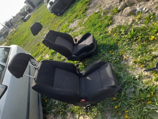 Zdjęcie oferty: Fotele Golf 4 99