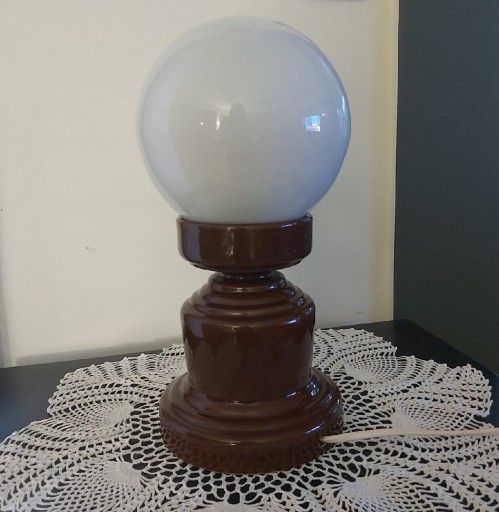 Zdjęcie oferty: Vintage-Lampa ceramiczna stołowa -PRL-lata 70-te. 