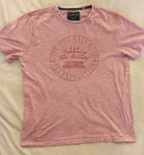 Zdjęcie oferty: Elegancki podkoszulek