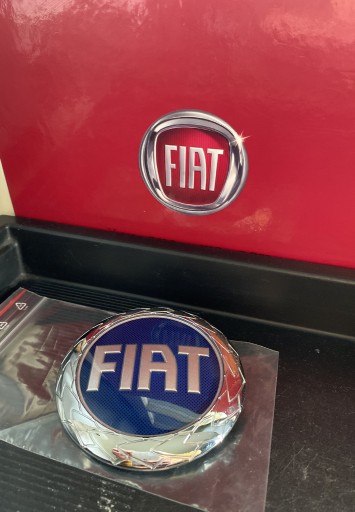 Zdjęcie oferty: Emblemat Fiat