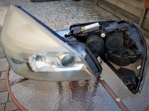 Zdjęcie oferty: Oryginalne reflektory Renault ESPACE IV L+P