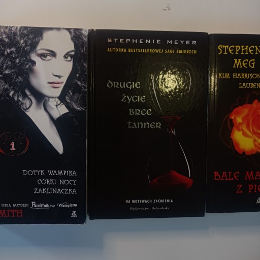 Zdjęcie oferty: Stephanie Meyer, L. J. Smith - Zestaw 3 książek