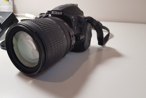 Zdjęcie oferty: Nikon D3100 + obiektyw Nikkor 18-105mm. + statyw c