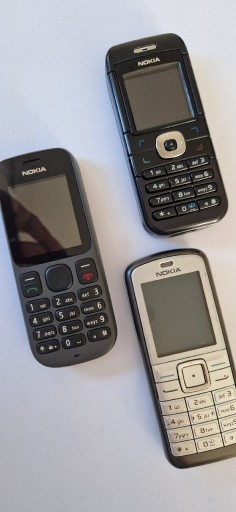 Zdjęcie oferty: NOKIA 6070 , 6030 ,NOKIA 100 . SPRAWNE!!!