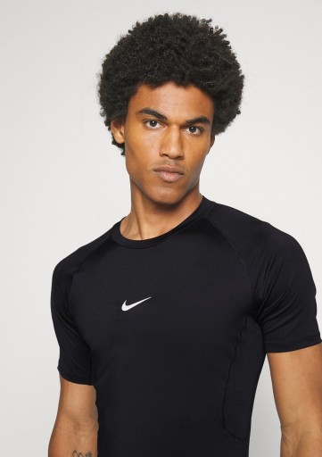 Zdjęcie oferty: Koszulka Nike Pro Dri Fit rozmiar L sportowa