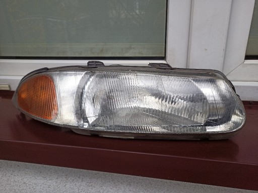 Zdjęcie oferty: Rover 200 III 3 lampa przednia prawa reflektor