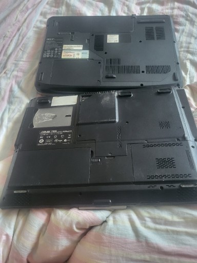 Zdjęcie oferty: 2 laptopy na części  Asus&Asus 