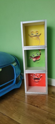 Zdjęcie oferty: Kolorowe buźki 3 półki do pokoju dziecięcego 
