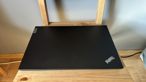 Zdjęcie oferty: Lenovo ThinkPad P15v G3 Ryzen 5 PRO 6650H 32 512 T600 FHD IPS - GWARANCJA
