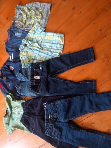 Zdjęcie oferty: Zestaw paka  ubrań 104 chłopiec spodnie ocieplane 