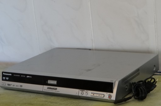 Zdjęcie oferty: Rejestrator HDD/DVD PANASONIC DMR-EH52 niesprawny 