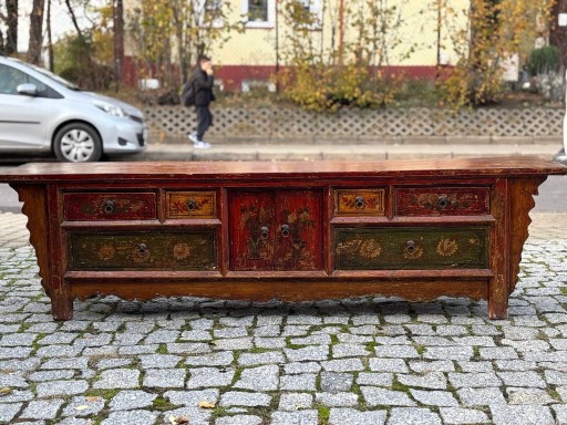 Zdjęcie oferty: Oryginalna komoda/ława chińska ozdobna z drewna egzotycznego