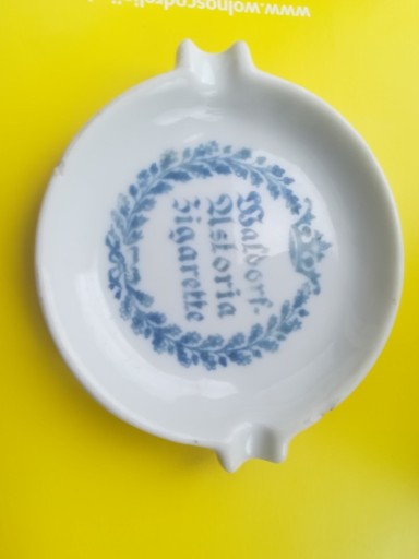 Zdjęcie oferty: Mała popielniczka ceramiczna