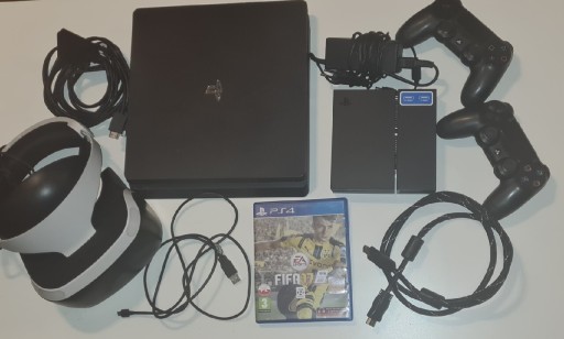 Zdjęcie oferty: PS4 SLIM 500 GB + PlayStation VR V1 + 2 PADY +FIFA