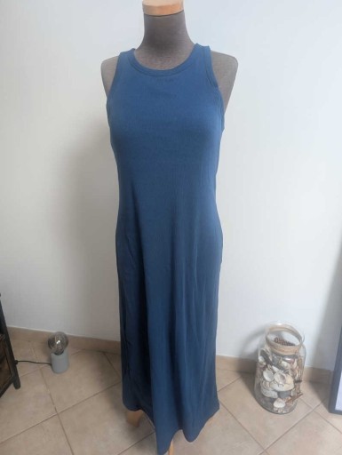 Zdjęcie oferty: Sukienka ze stanikiem UNIQLO maxi, NOWA!