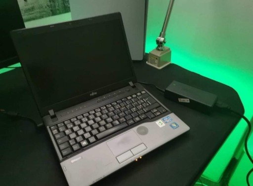 Zdjęcie oferty: Laptop Fujitsu LifeBook P702