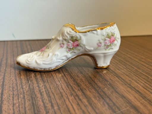 Zdjęcie oferty: But bucik porcelanowy do kolekcji ROYAL ALBERT #2
