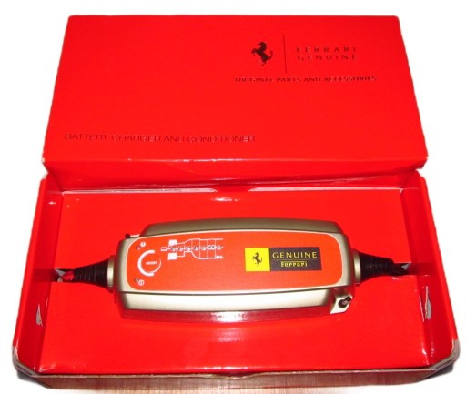 Zdjęcie oferty: FERRARI / BATTERY CHARGER CONDITIONER / 70002820 / ORYGINAŁ / PROSTOWNIK