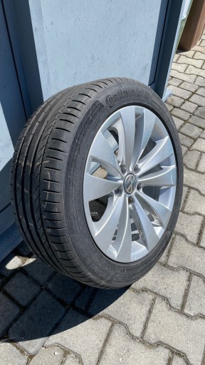 Zdjęcie oferty: OPONY Z FELGAMI ORYGINALNE VW 235/45/17