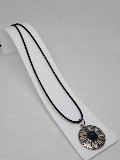 Zdjęcie oferty: Naszyjnik z przywieszką w stylu Boho Vintage