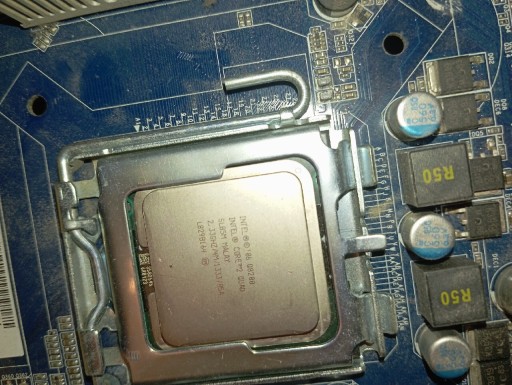Zdjęcie oferty: Płyta głównaGigabyte z CPU 