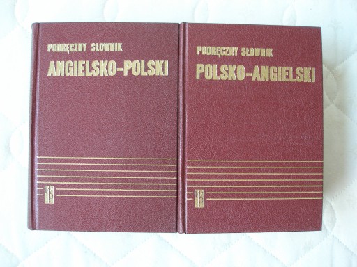 Zdjęcie oferty: PODRĘCZNY SŁOWNIK ANGIELSKO-POLSKI/PL-ANGIELSKI 