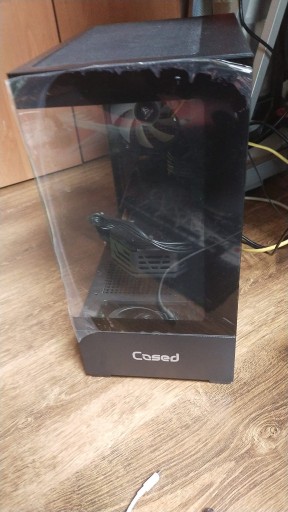 Zdjęcie oferty: graf 8 gb,intel 10 gen ,obudowa akwarium....GW.