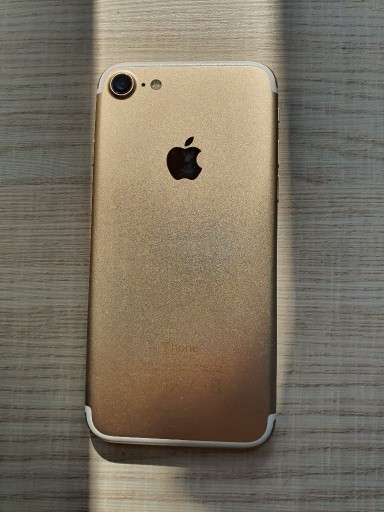 Zdjęcie oferty: Iphone 7 złoty 32G