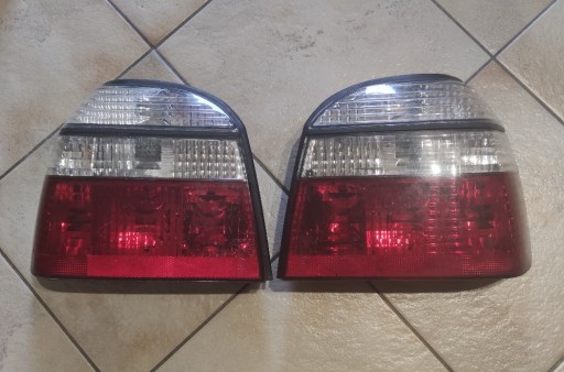 Zdjęcie oferty: Lampy tylne VW GOLF 3 CLEAR RED